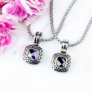 Two-Tone Pendant Necklace | Small